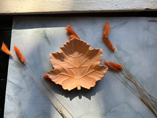 Maple leaf
